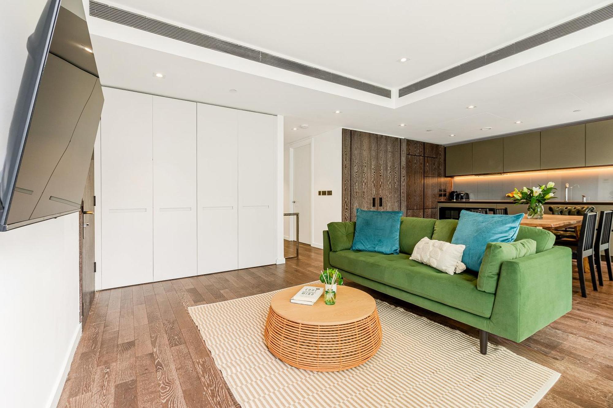 Radiant 2 Bdr With Balcony In Luxury Building Appartamento *