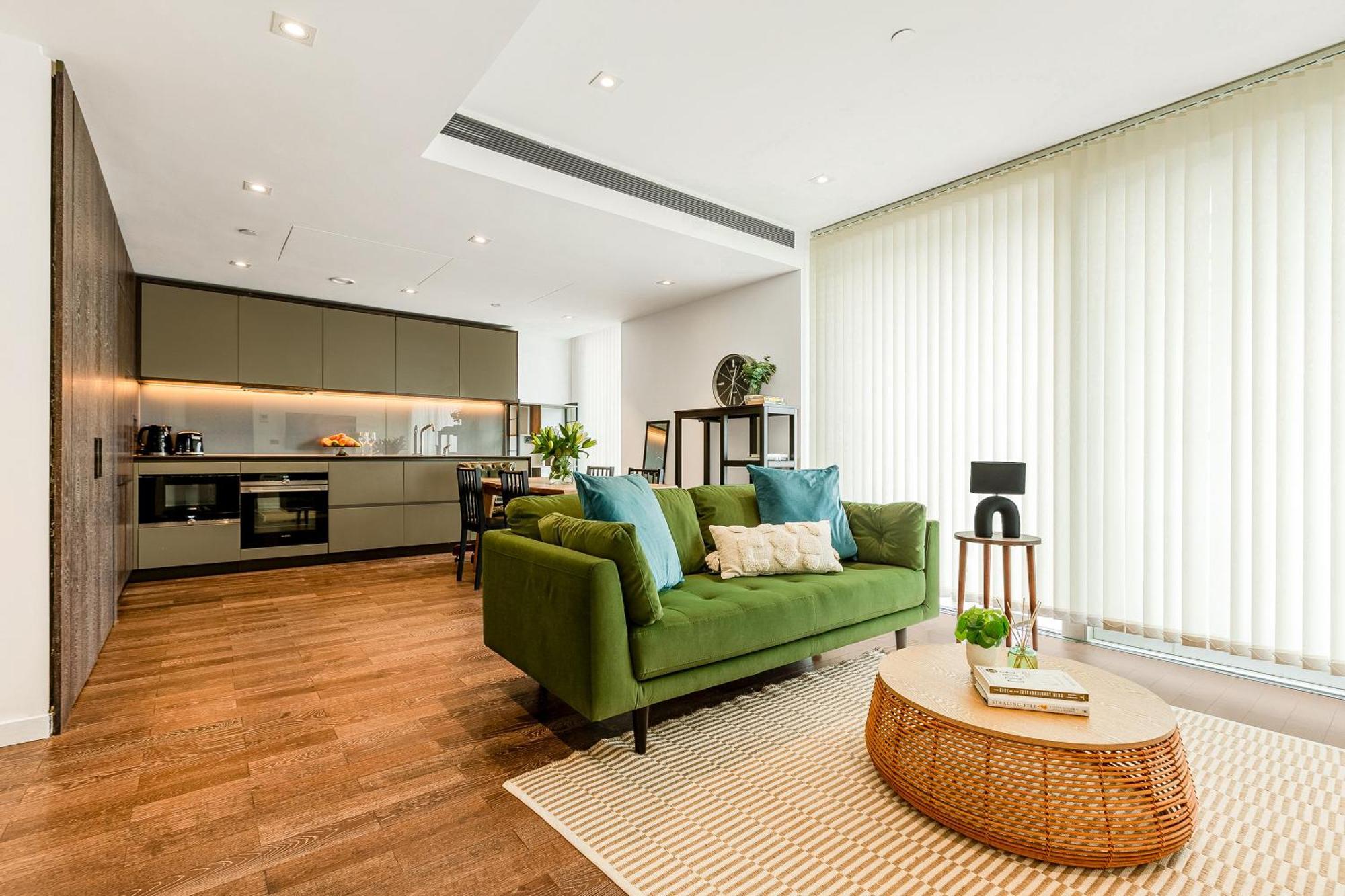 Radiant 2 Bdr With Balcony In Luxury Building Appartamento